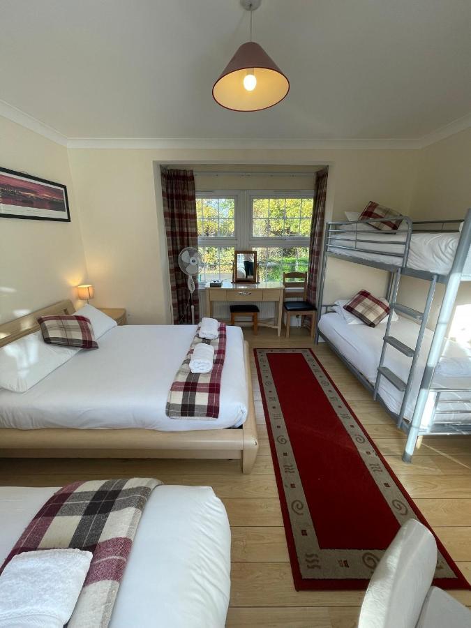 Oakhurst Gatwick B&B Кролі Екстер'єр фото
