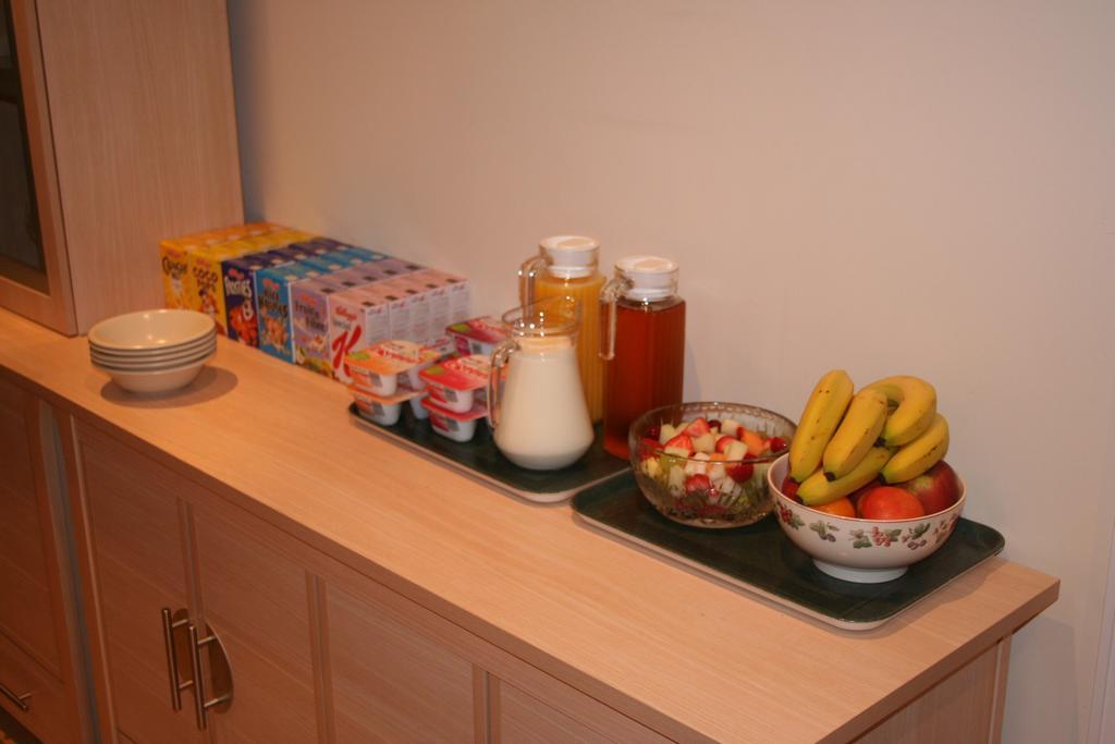 Oakhurst Gatwick B&B Кролі Екстер'єр фото